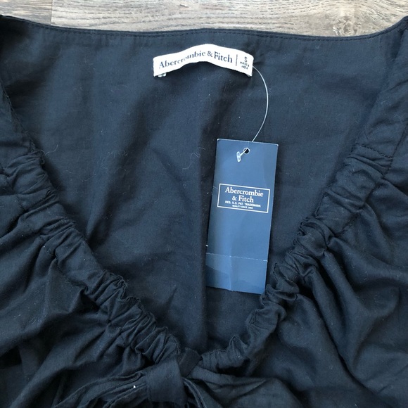 Abercrombie & Fitch Black Puffy Sleeves Summer Crop Top - Picture 4 of 7